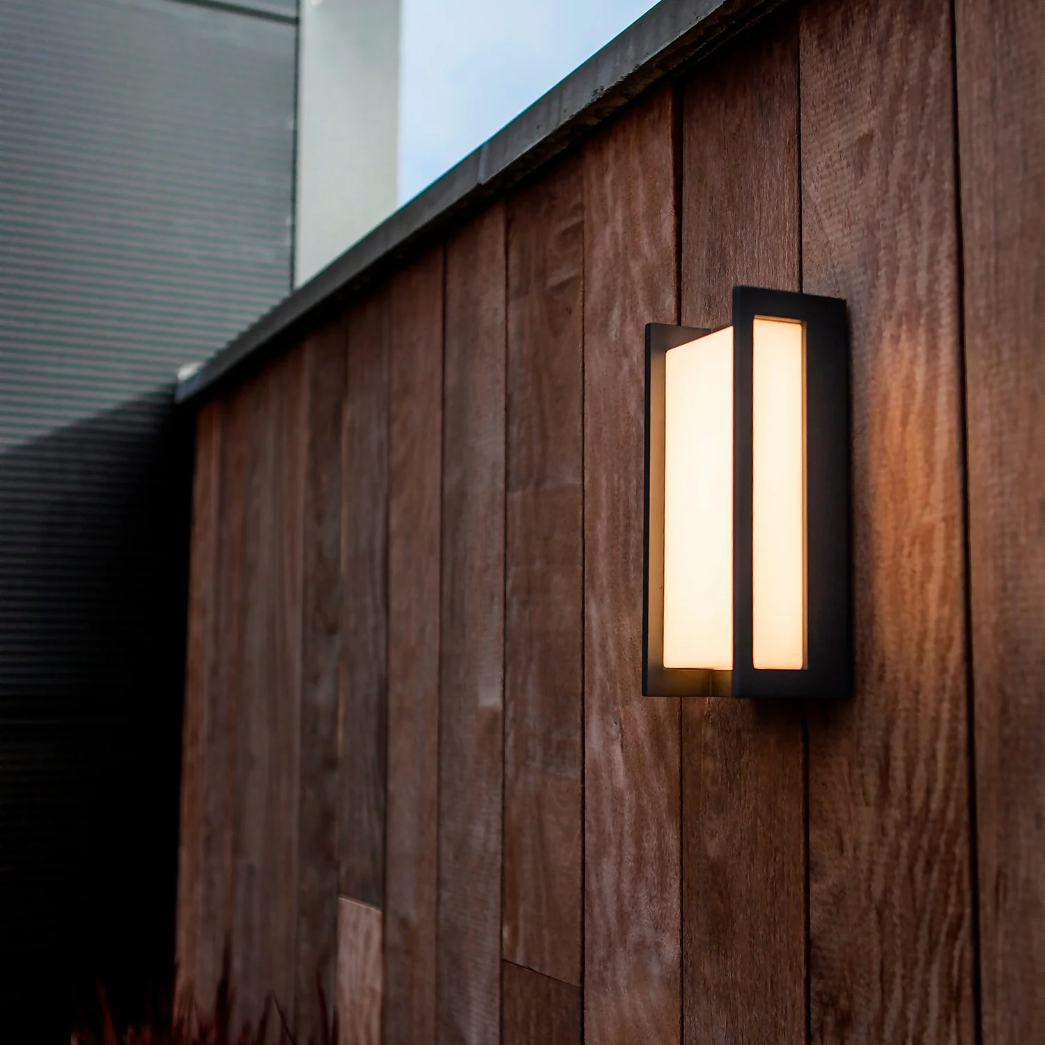 Lutec Qubo LED Rectangle Outdoor Wall Light - Anthracite Lutec Qubo LED Rectangle Outdoor Wall Light - Anthracite -Home Lighting Store 13950212 8694993052329725